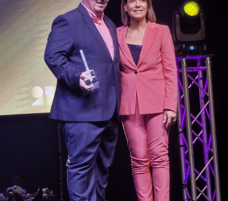 Premios FAES: Reconociendo el Esfuerzo y la Innovación Empresarial